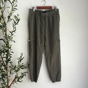 LOFT Green Cargo Pants with Elastic Waistband and Tapered Legs bin 1